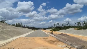 Putusan Prabowo: 2 Proyek Jalan Tol Terancam Batal