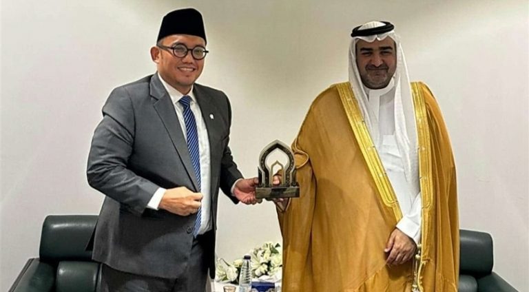 Dahnil Anzar Bahas Persiapan Haji 2025-2026 dengan Pemerintah Arab Saudi