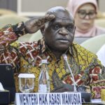 Natalius Pigai Transfer Data RI-AS Sah dan Tidak Langgar HAM
