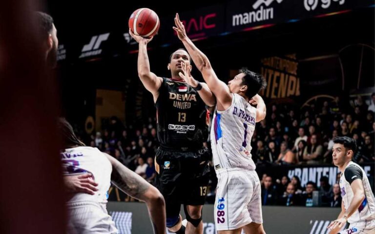 Dewa United Kalahkan Hangtuah, Melaju ke Semifinal IBL 2025