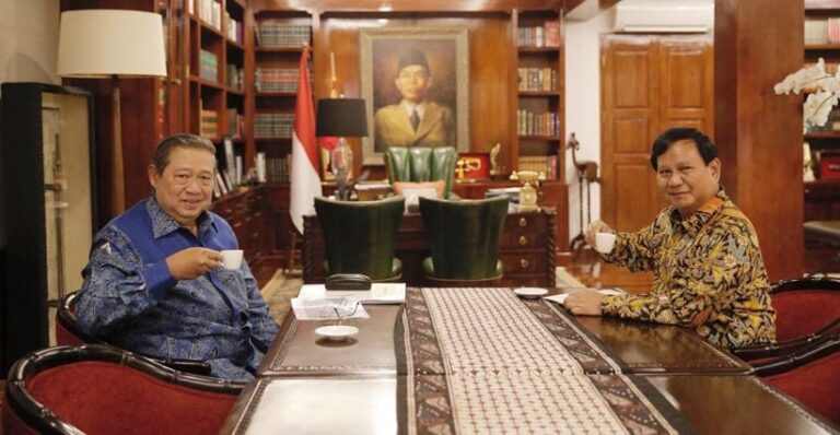 Prabowo Subianto, Secangkir Kopi, dan Rencana Tersembunyi