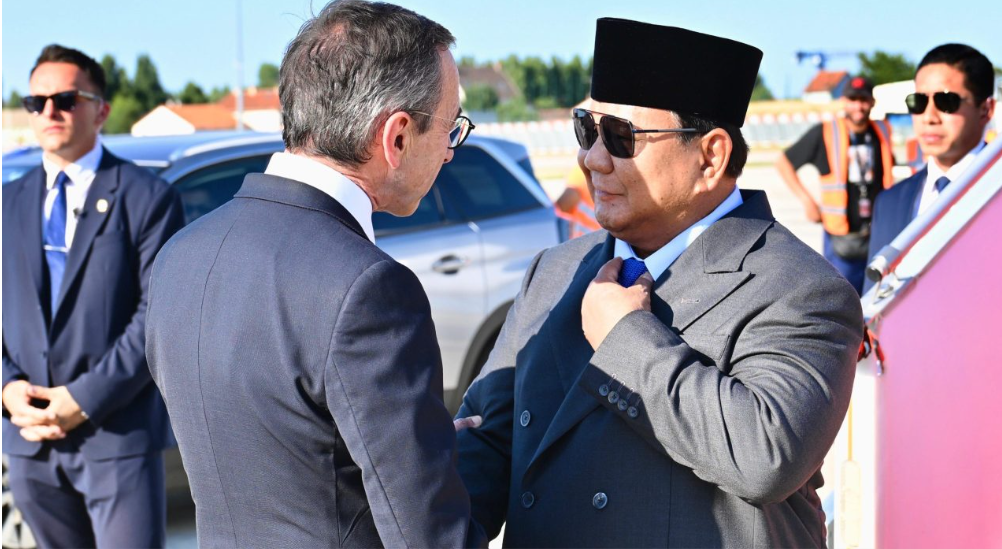 Prabowo Subianto Hadiri Bastille Day di Paris Bersama Hashim dan Didit Prabowo Subianto Hadiri Bastille Day di Paris Bersama Hashim dan Didit