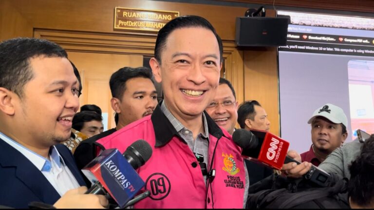 Tom Lembong Kecewa Dituntut 7 Tahun karena Kasus Gula