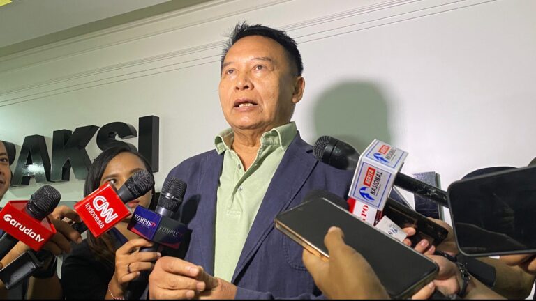 Kasus Ferry Irwandi Komisi I DPR Desak Polisi Taat Hukum