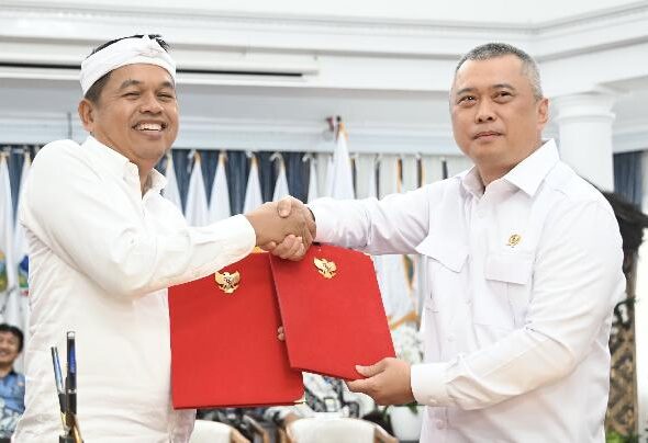 Menhub dan Dedi Mulyadi Dukung Reaktivasi Kereta Jawa Barat