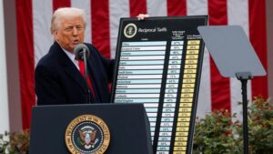 Kebijakan Tarif Trump Ancam Dunia Usaha Rp19.000 Triliun