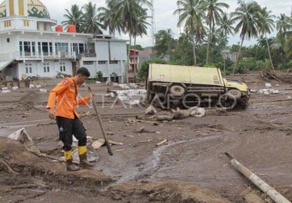 Prabowo Berduka atas Banjir Sumatera: Ajak Warga Lebih Waspada
