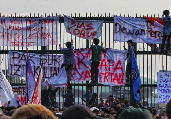 KUHP Baru Digugat ke MK, Pasal Demo Tanpa Izin Dipersoalkan